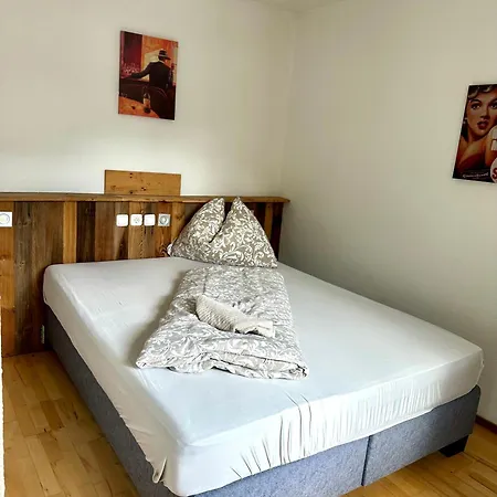 Gaestezimmer Lercher ザンクト・ファイト・イム・ポンガウ