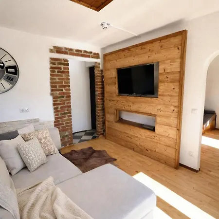 Gaestezimmer Lercher Отель Санкт-Файт (Понгау)