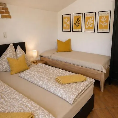 Hotel Gaestezimmer Lercher *