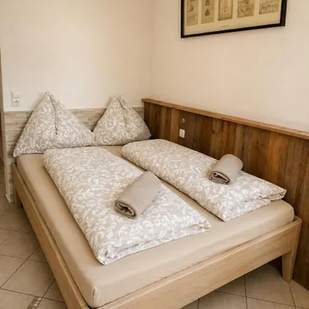 Hotel Gaestezimmer Lercher