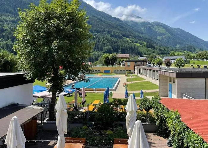 Gaestezimmer Lercher Отель